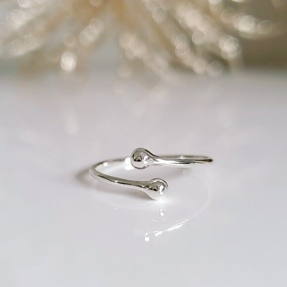 Jewelry - Sterling Silver Dainty Ball Ring, Tiny Wraparound Ring, 925 Minimalist Ring,
